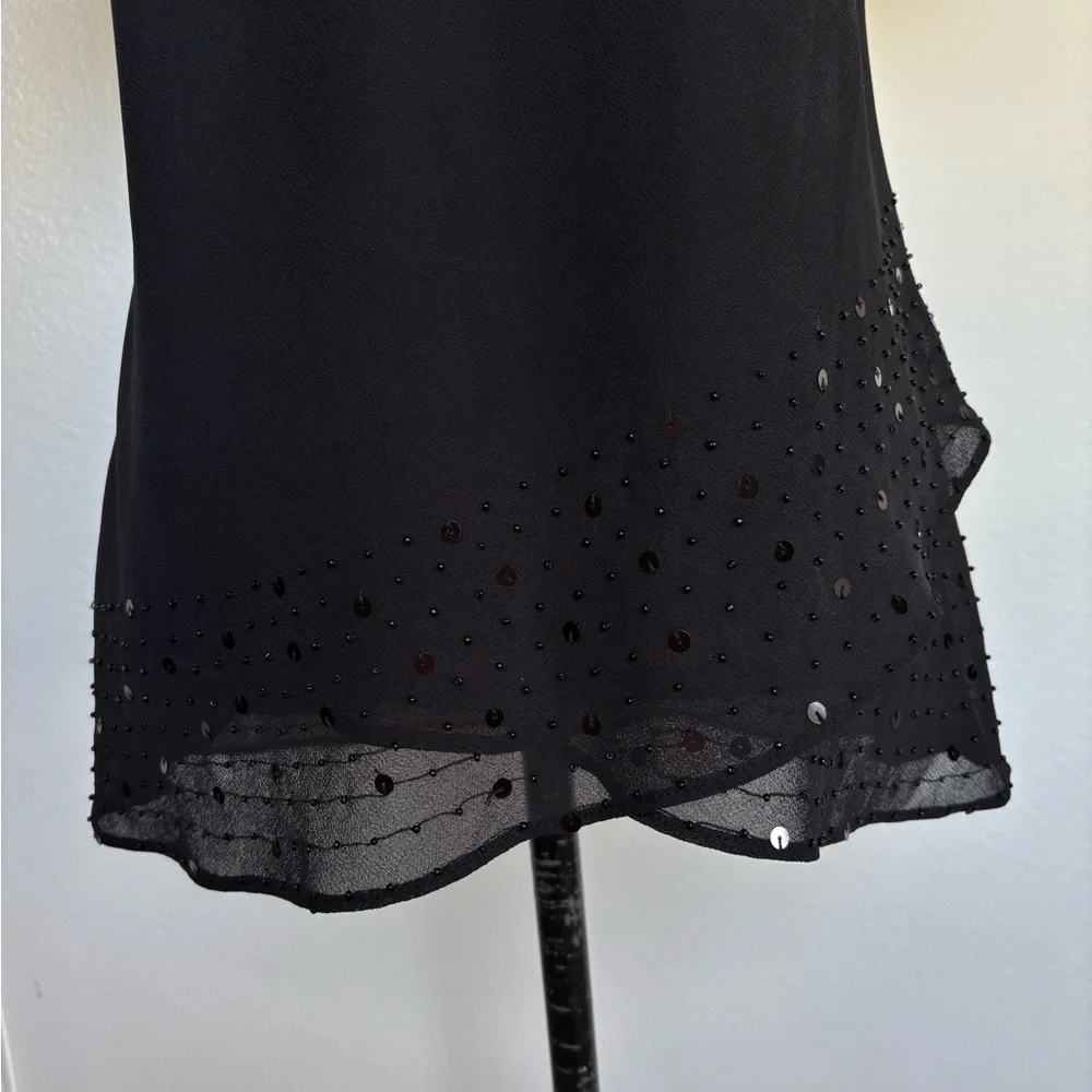 Night Way Collections Black V-Neck Short Sleeve Tunic with Hem Embellishment - Picture 3 of 13